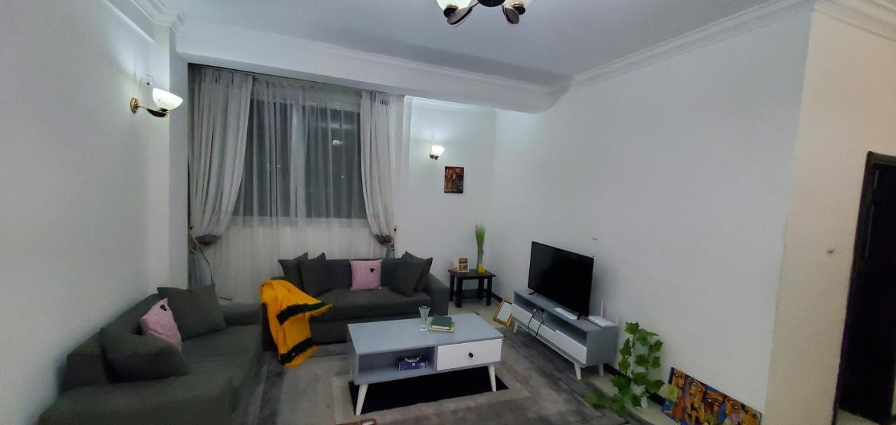 Cozy 1-Bedroom Luxury Apartment แอดดิสอาบาบา ภายนอก รูปภาพ